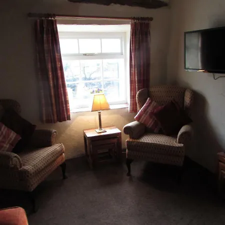Old Farmmews 1 *